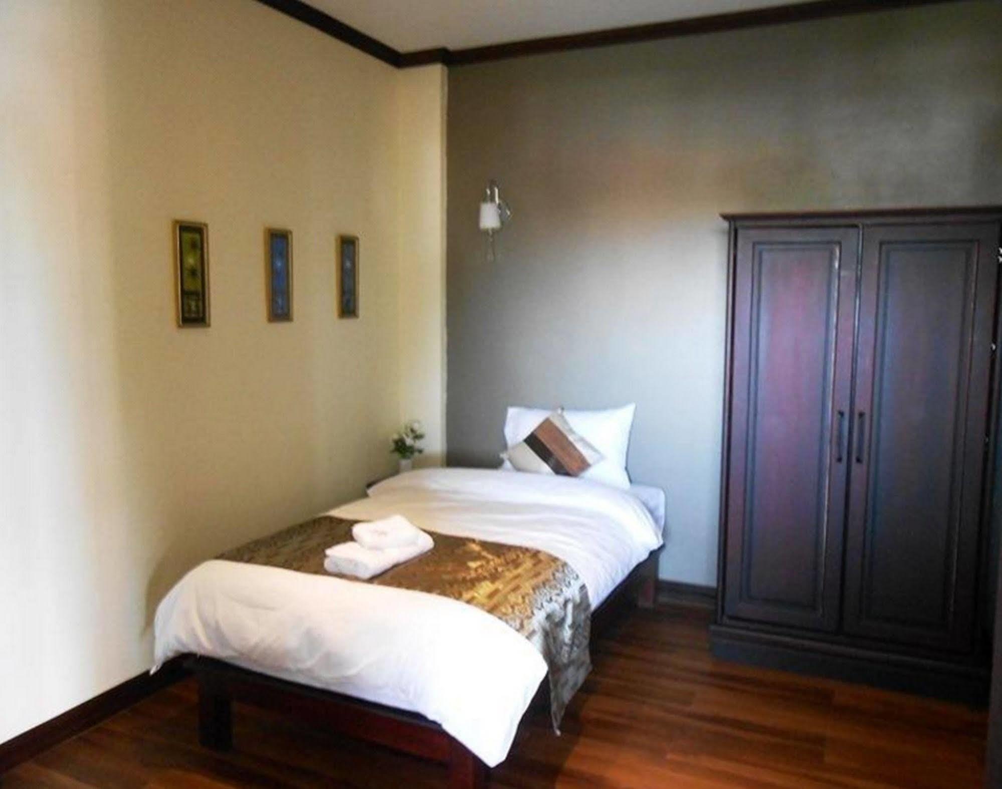 Phonethip Plaza Hotel Vientiane Exterior foto