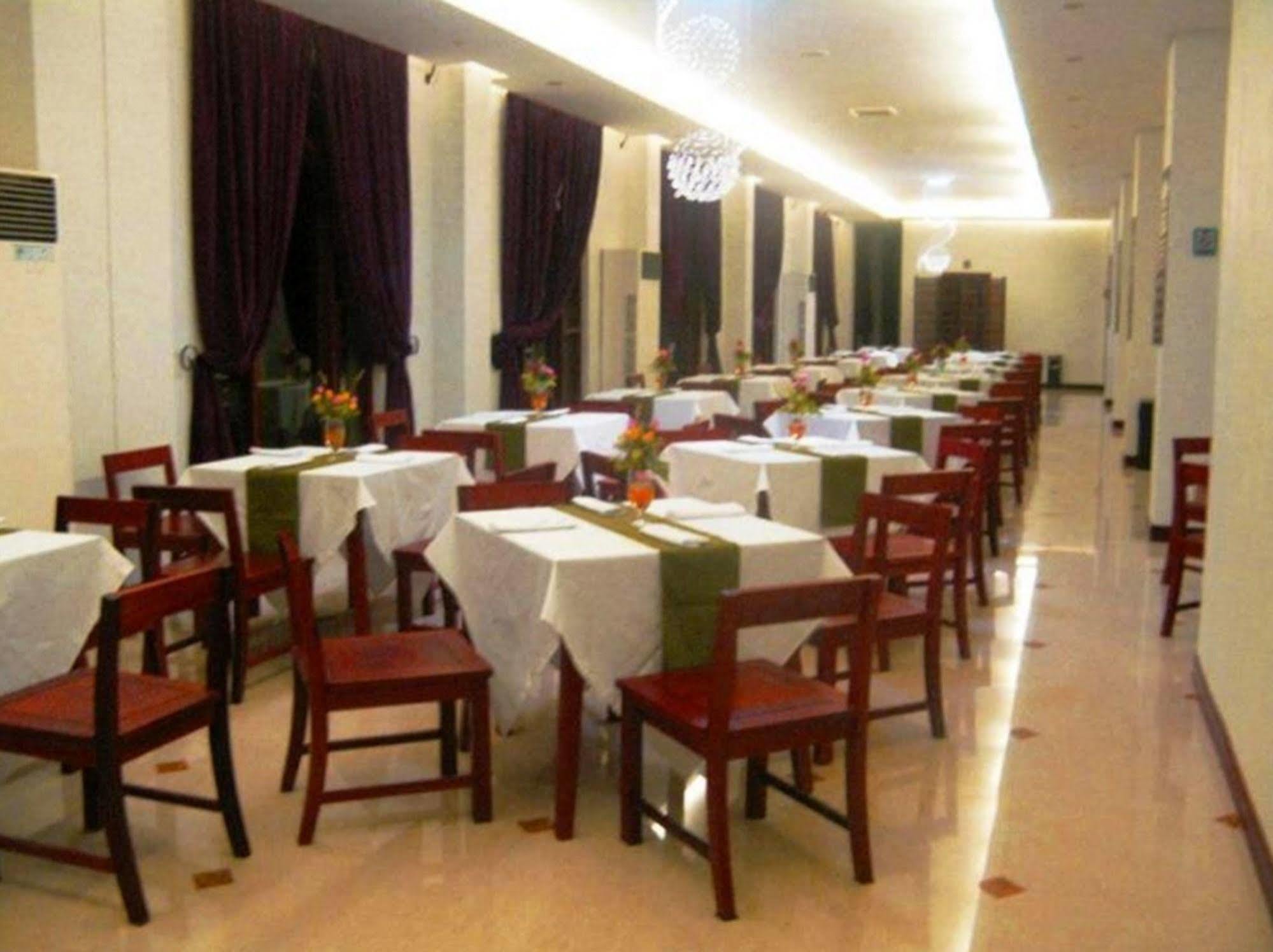 Phonethip Plaza Hotel Vientiane Exterior foto