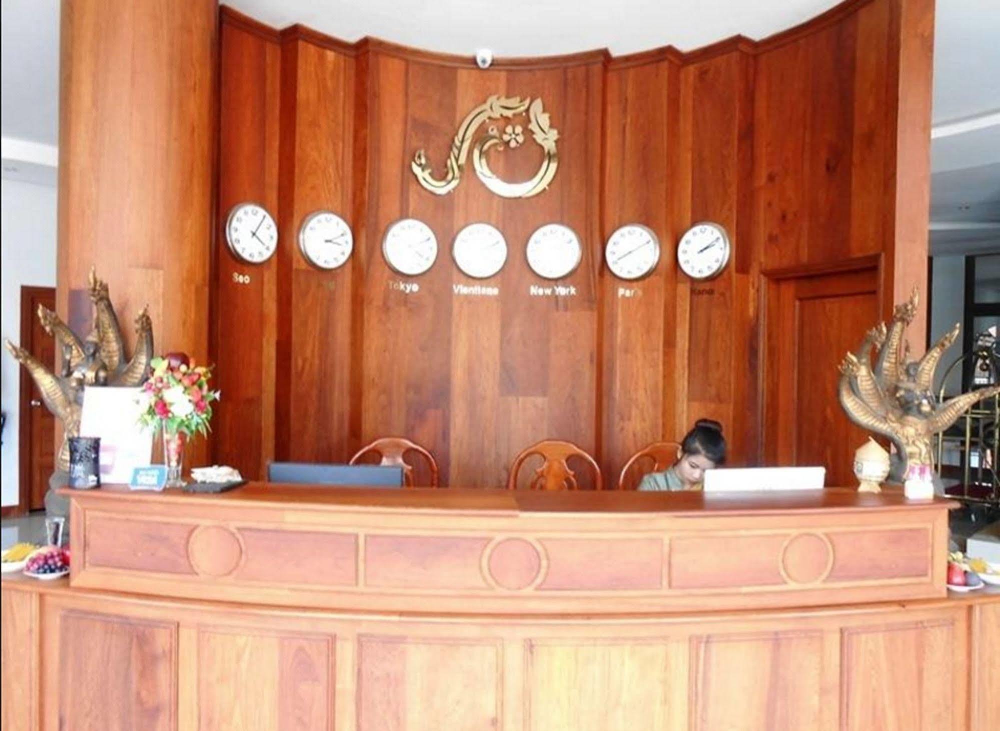 Phonethip Plaza Hotel Vientiane Exterior foto